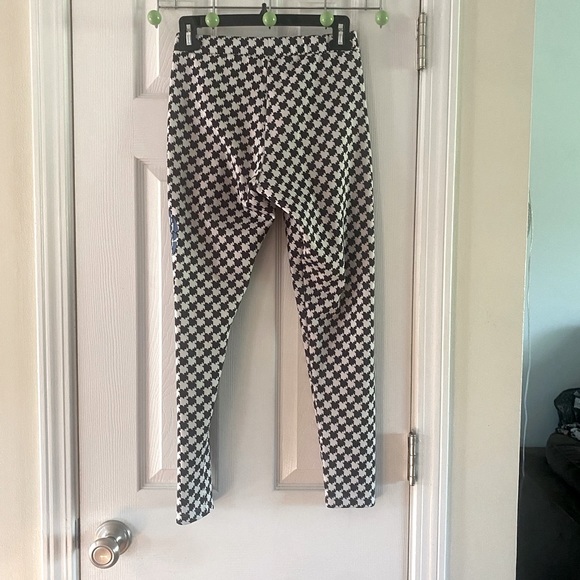 ADIDAS RARE CHECKERED LEGGING - Picture 7 of 8